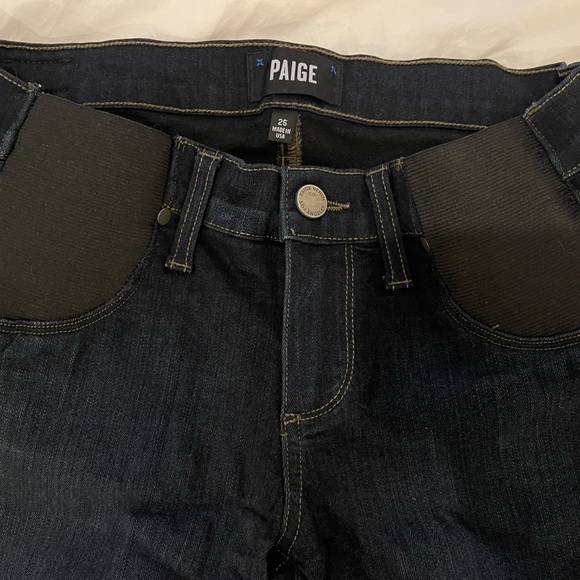 Paige Skinny Maternity Jeans, dark blue wash with elastic side panels - Picture 4 of 5